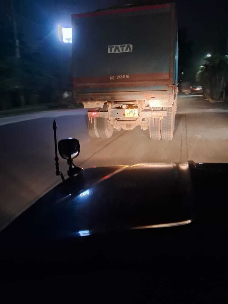 ranchi news : बालू, कोयला व पत्थर के अवैध धंधे पर झारखंड सरकार गंभीर, मुख्य सचिव ने दिया रोक लगाने का आदेश