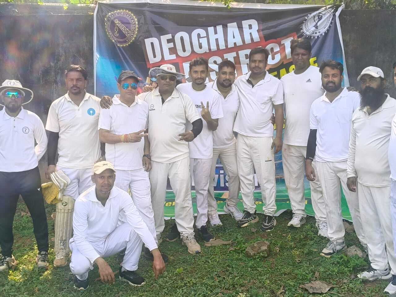 Deoghar news : बी-डिवीजन लीग में जेबीडी सनराइज की धमाकेदार जीत, वीएसए-11 ने भी किया शानदार प्रदर्शन