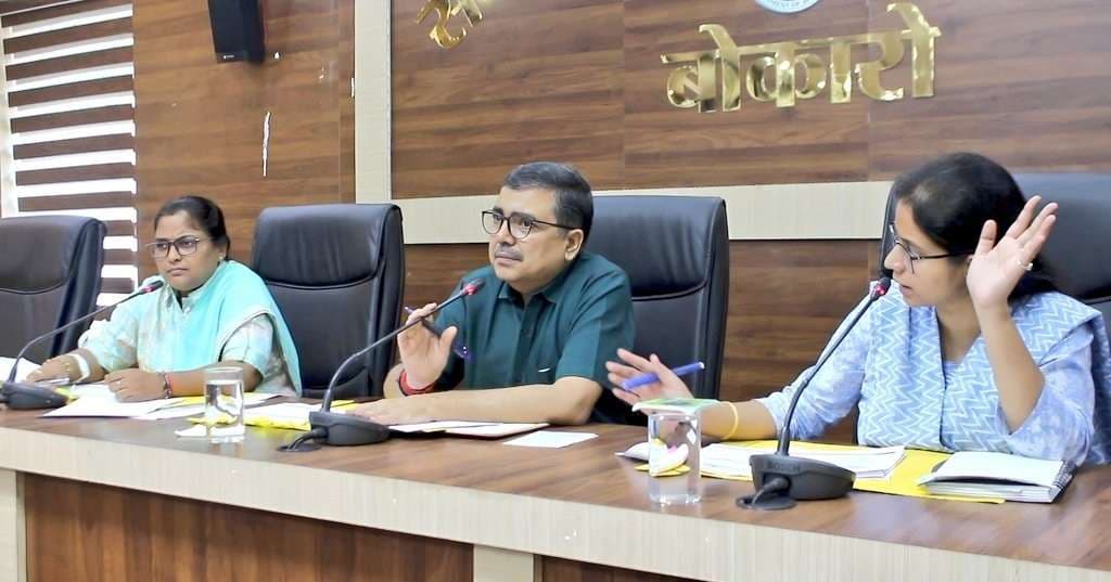 Bokaro news : तीन गलतियों के बाद सेविका को हटाने के लिए करें अनुशंसा : उपायुक्त