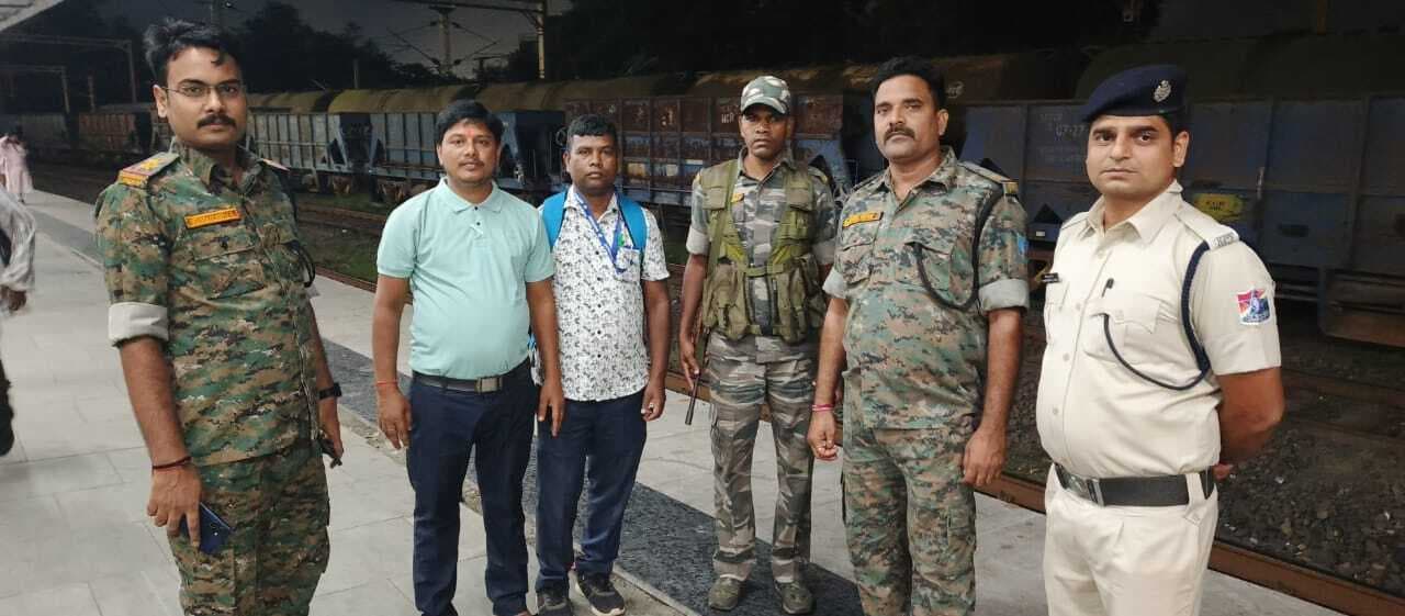 Bokaro news : बाल मजदूरी के लिए ले जा रहे छह बच्चों का रेस्क्यू, दो तस्कर पकड़ाये