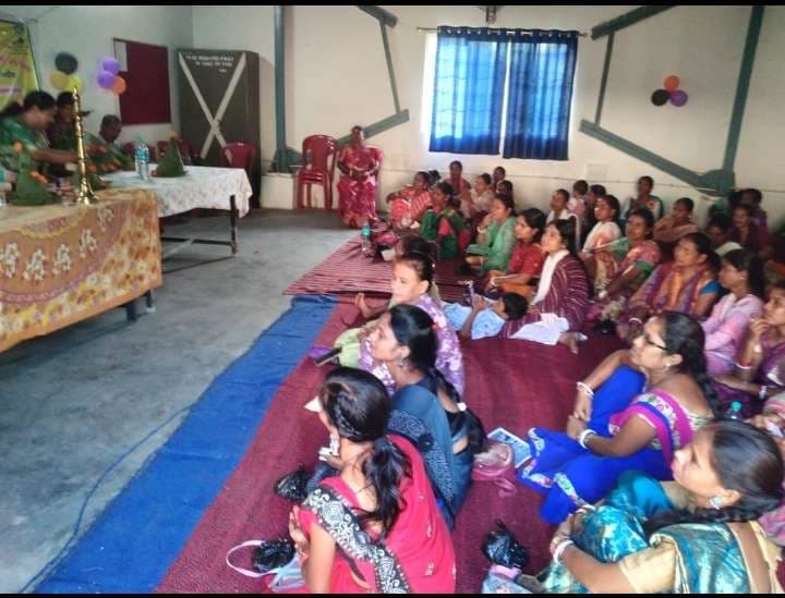 Chaibasa News : लिंगभेद खत्म करने में महिला समूह की अहम भूमिका