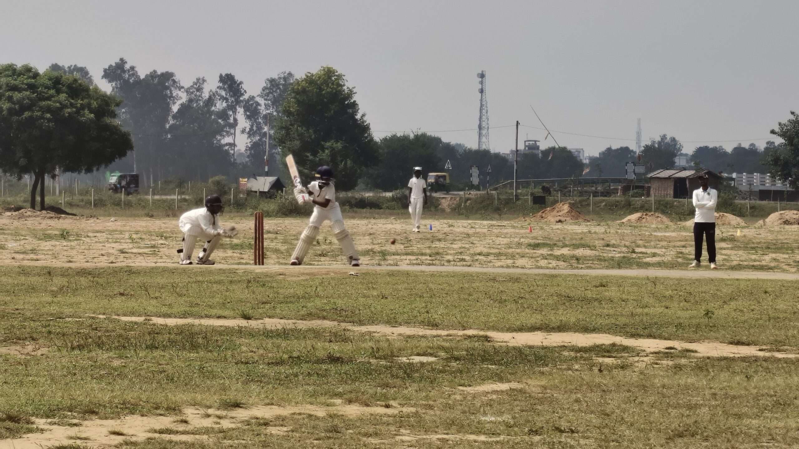 रोमांचक मुकाबले में बाढ़ ने आसनसोल को छह रनों से हराया