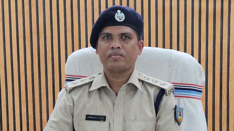 Giridih News :गिरिडीह में दिवाली से पहले शुरू हो गया जुए का अड्डा