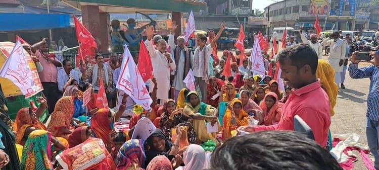किसान सभा की आर्थिक नाकेबंदी पुलिस की सख्ती के कारण रही बेअसर