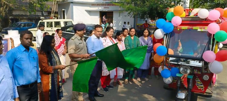 लोकतंत्र को सशक्त बनाने के लिए हर नागरिक अपने मताधिकार का करें प्रयोग : डीएम