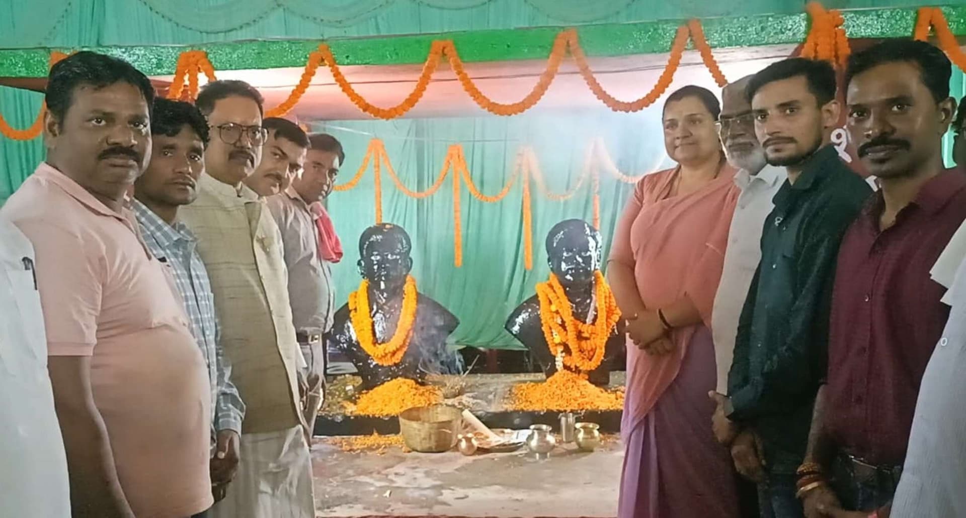 Bokaro news : मजदूरों की आवाज थे करमा रजवार और केशव गोप