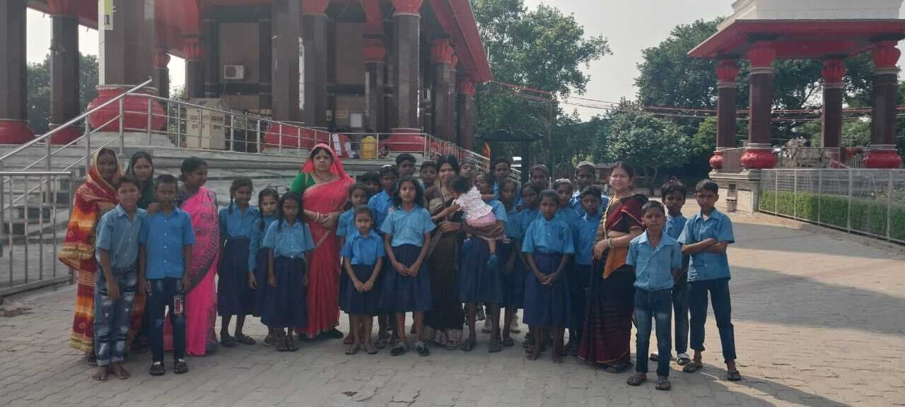 मतदान प्रतिशत बढ़ाने के लिए छात्रों ने निकाली रैली