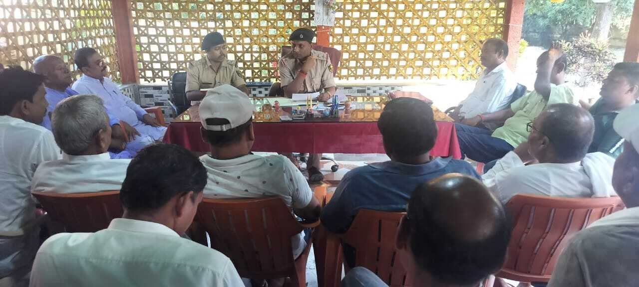 आपसी प्रेम व शांति के साथ मनाएं दीपावली व छठ