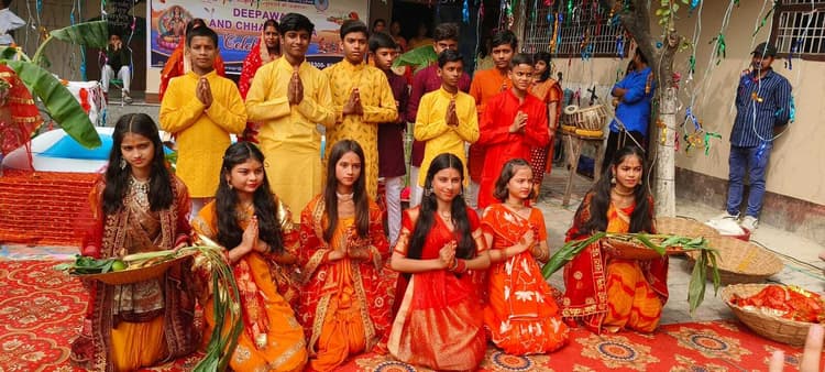 Samastipur News:होली मिशन के बच्चों की प्रस्तुति ने दिल जीता