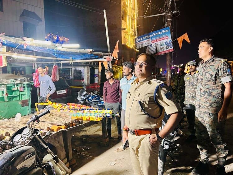 Giridih News :त्योहार को लेकर अलर्ट है पुलिस : एसपी