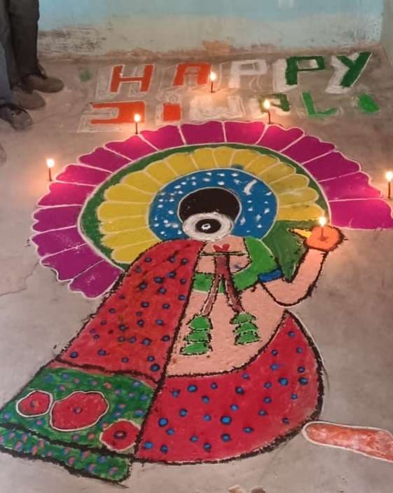 ज्ञान दीप विद्या निकेतन तरवां में रंगोली प्रतियाेगिता का आयोजन