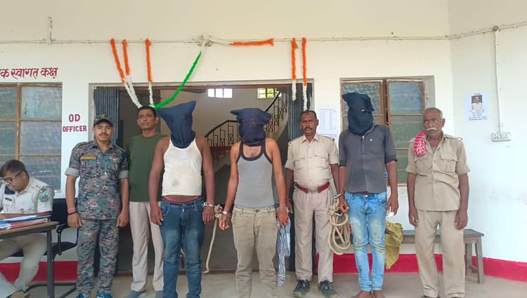 Deoghar news : जमीन विवाद में मारपीट मामले में प्राथमिकी दर्ज, तीन आरोपियों को भेजा जेल