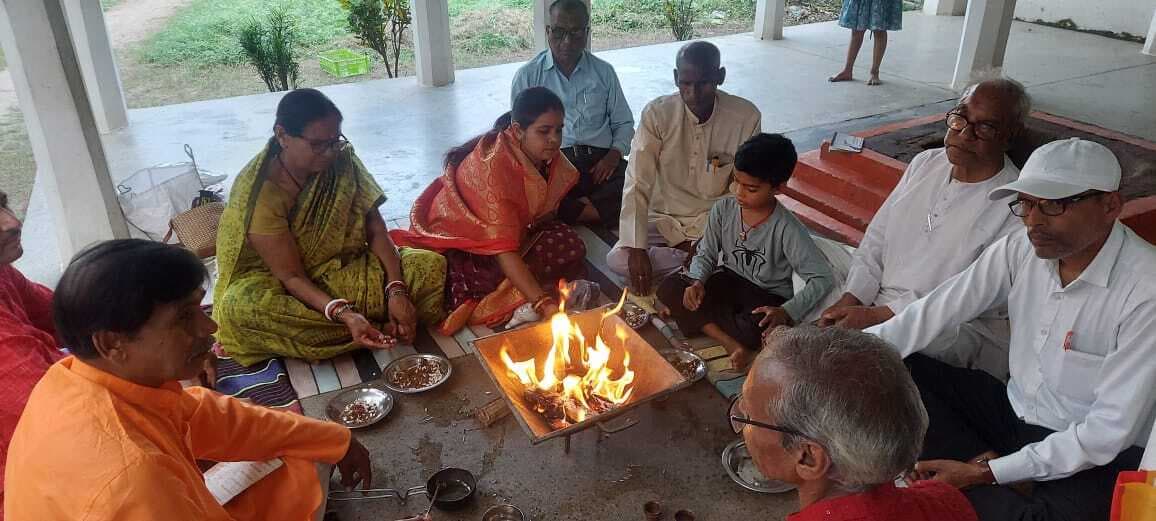 दीपावली सह स्वामी दयानंद सरस्वती का मनाया गया निर्वाण दिवस