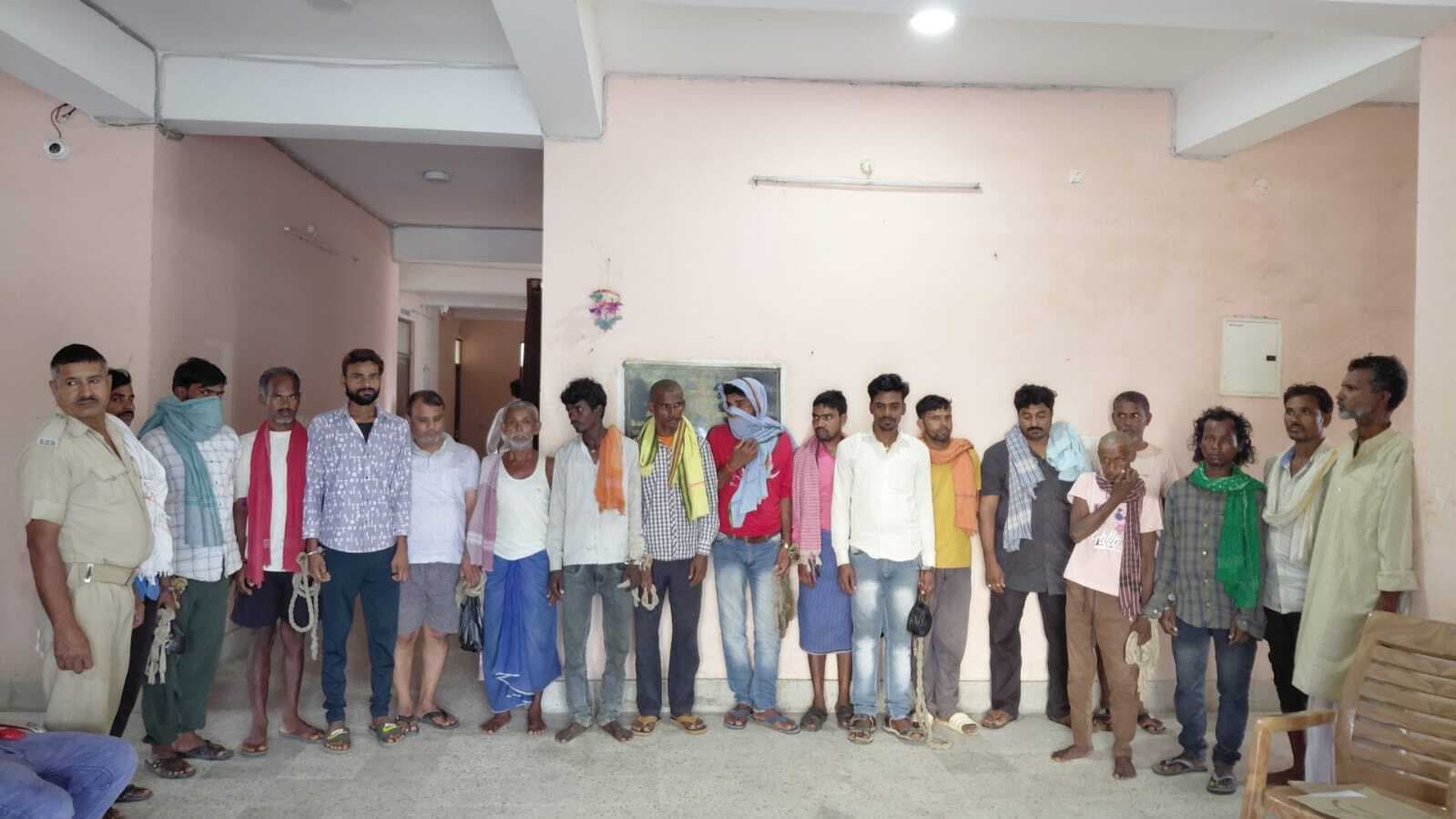 तस्कर समेत 17 शराबियों को किया गिरफ्तार