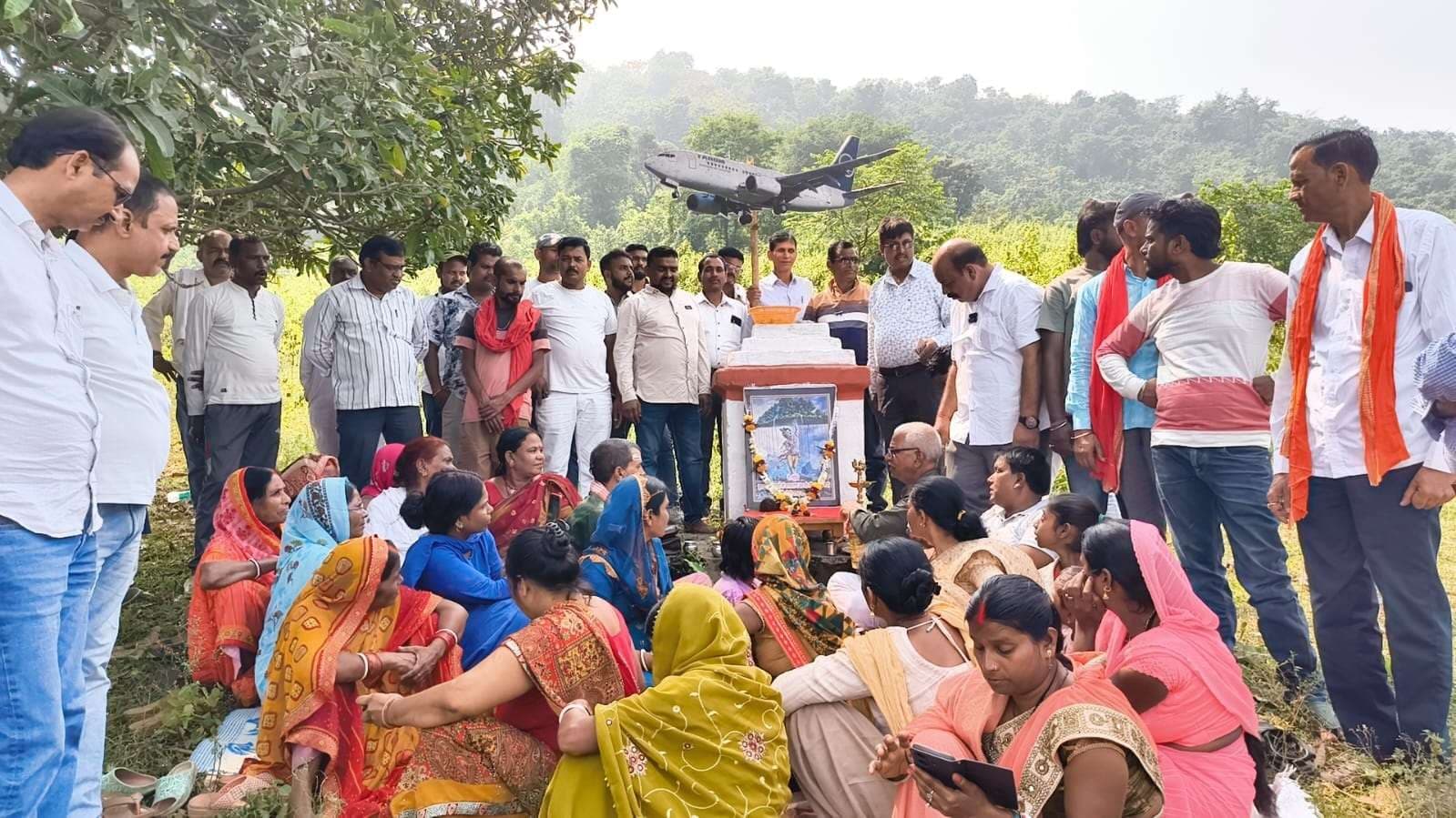 Bokaro News : एयरपोर्ट जल्द शुरू कराने को लेकर सतनपुर पहाड़ी की हुई पूजा