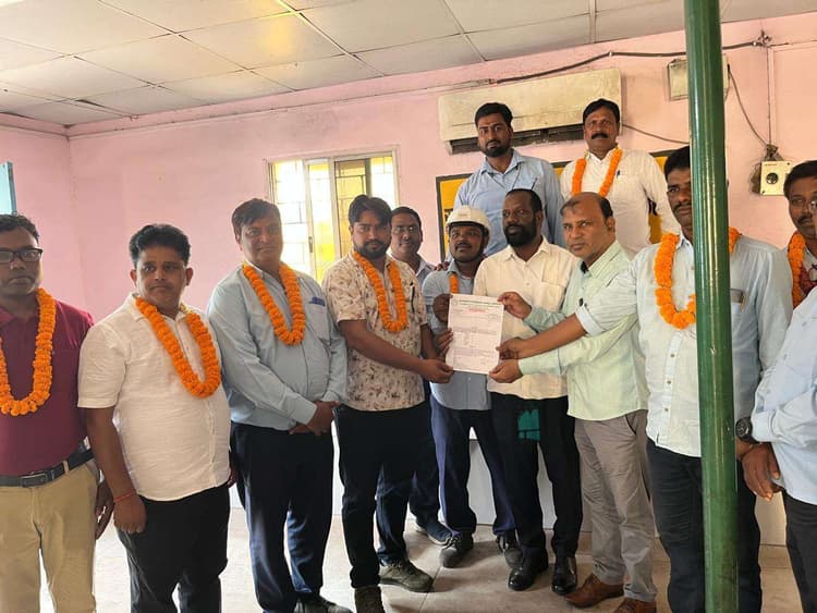 Bokaro News : झाकोमयू की शाखा समिति का पुनर्गठन