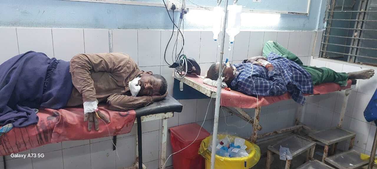 पिकअप वाहन पलटने से एक की मौत, तीन घायल