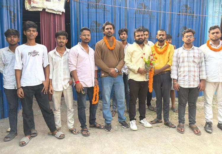 फार्मासिस्ट एसोसिएशन के जिला इकाई का गठन, राजदीप बने अध्यक्ष