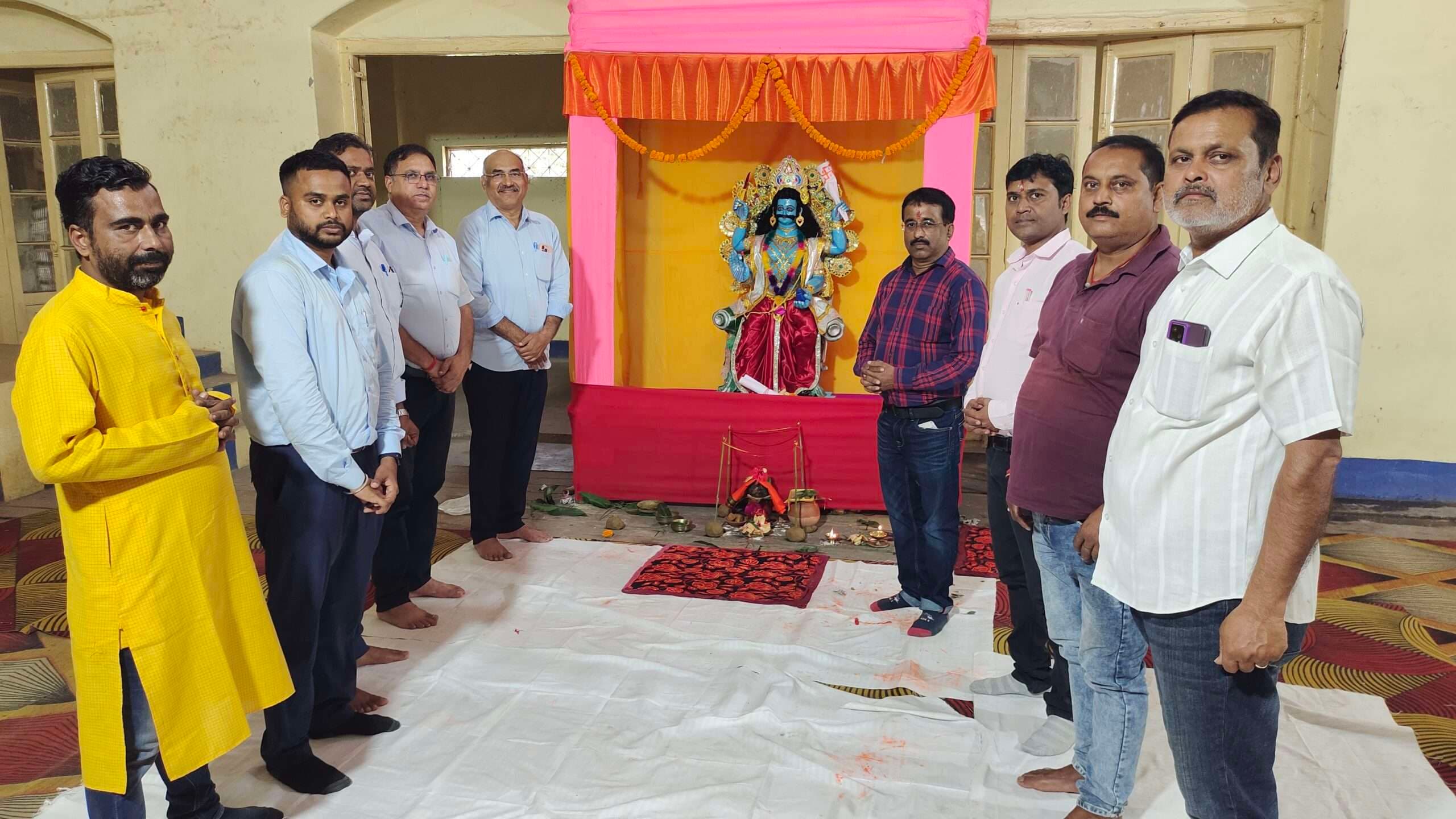 -गिरिडीह कोयलांचल क्षेत्र में धूमधाम से मनी चित्रगुप्त पूजा