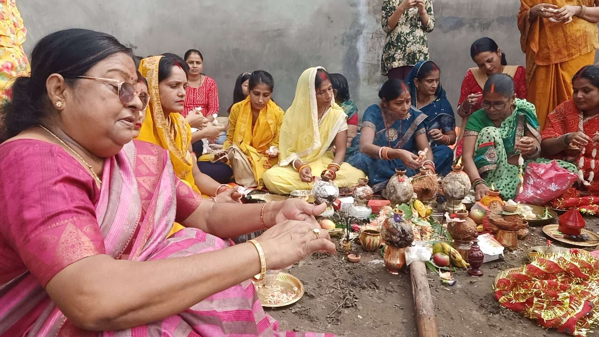 फारबिसगंज में धूमधाम से मनाया गया भैया दूज