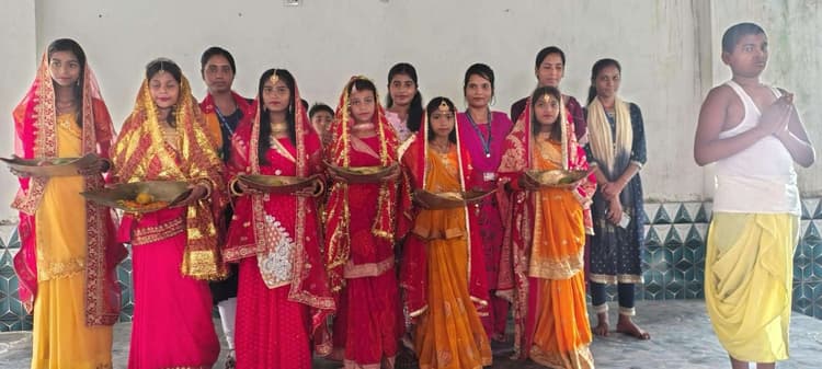 Samastipur : आरके मेमोरियल के बच्चों ने प्रस्तुत की झांकी