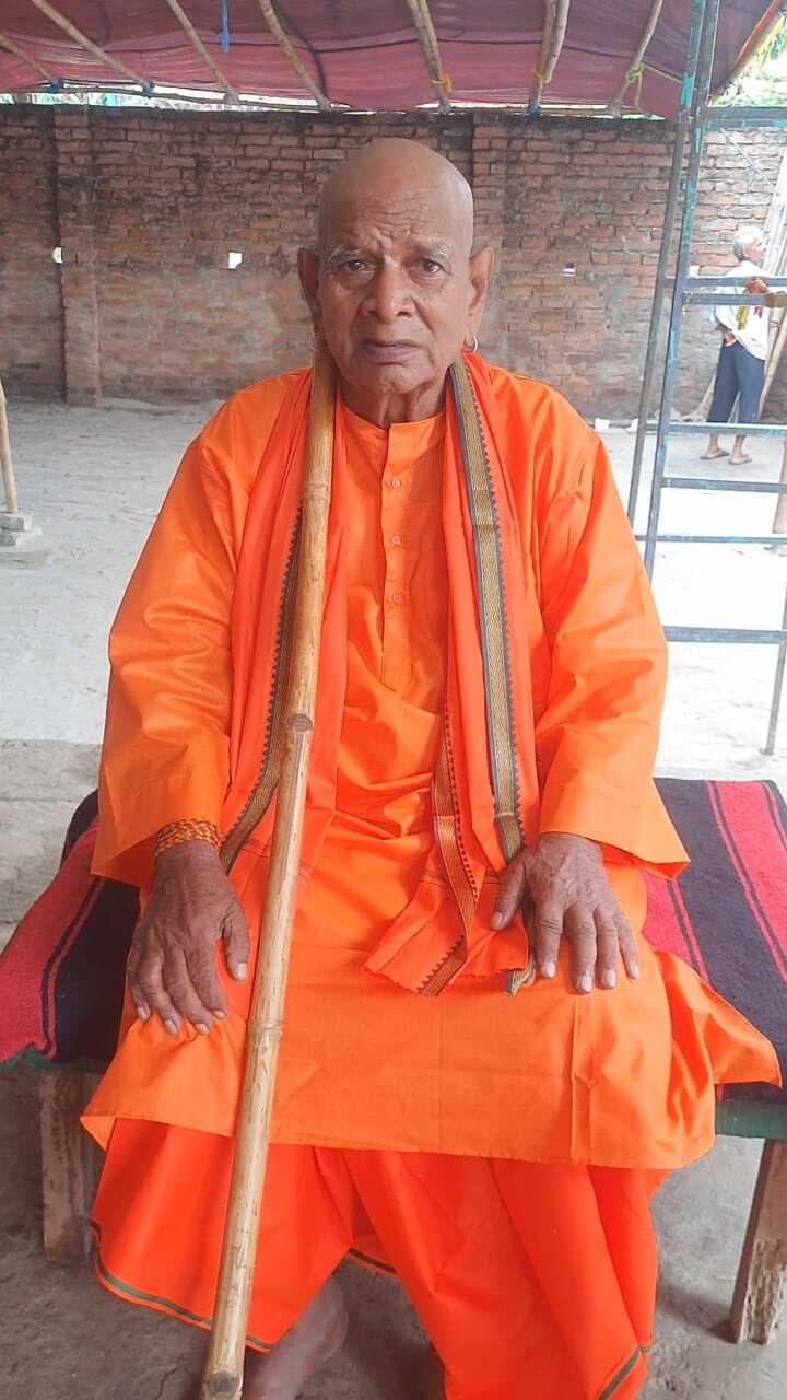 hajipur news. बाबा गणिनाथ गोविंद भगवान मंदिर के महंत का निधन