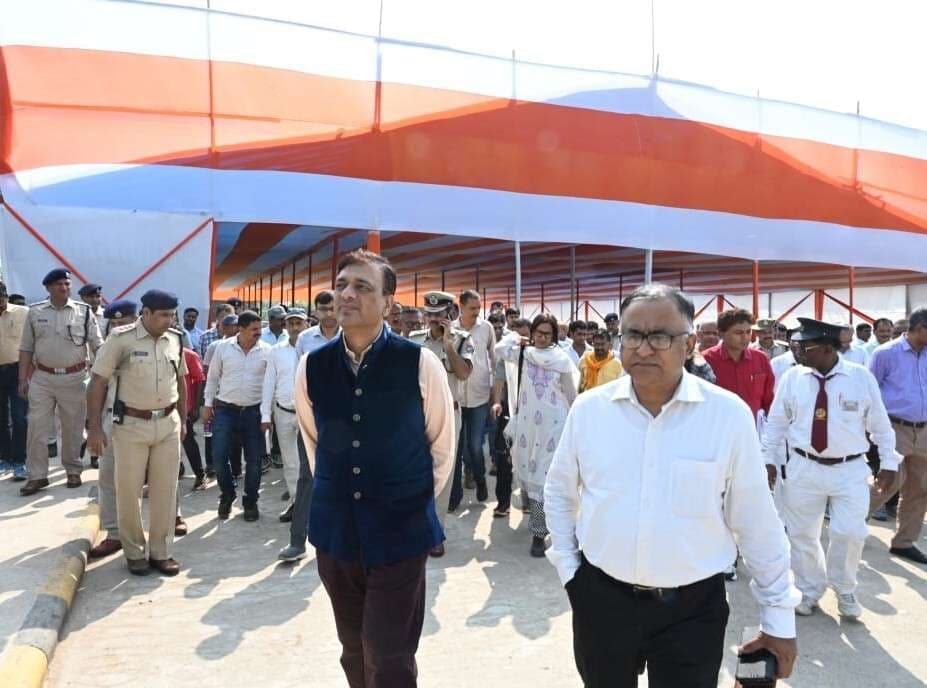 Samastipur : जीएम ने स्टेशनों का निरीक्षण कर देखी तैयारी