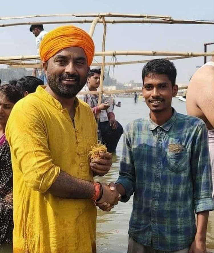 hajipur news. राजद प्रत्याशी को धमकी देने के आरोपित को गिरफ्तार करने हैदराबाद पहुंची पुलिस