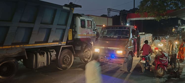 रेलवे फाटक बंद रहने से परेशानी, आरओबी निर्माण की मांग