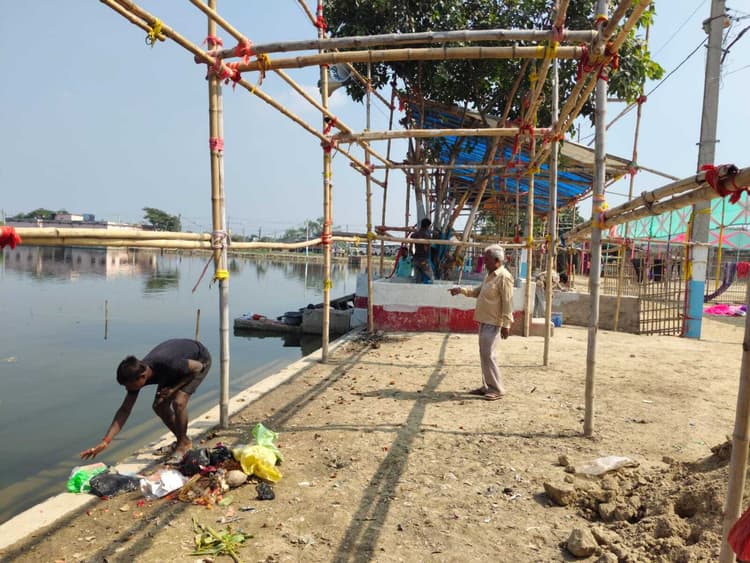 Madhubani News : शहर का गंगासागर तालाब छठ व्रतियों के लिए सज कर तैयार