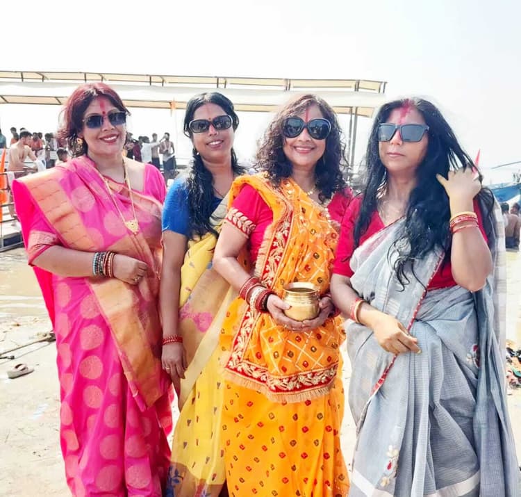 मनिहारी गंगा घाट पर छठ पर्व नहाय खाय के दिन श्रद्धाल की उमड़ी भीड़