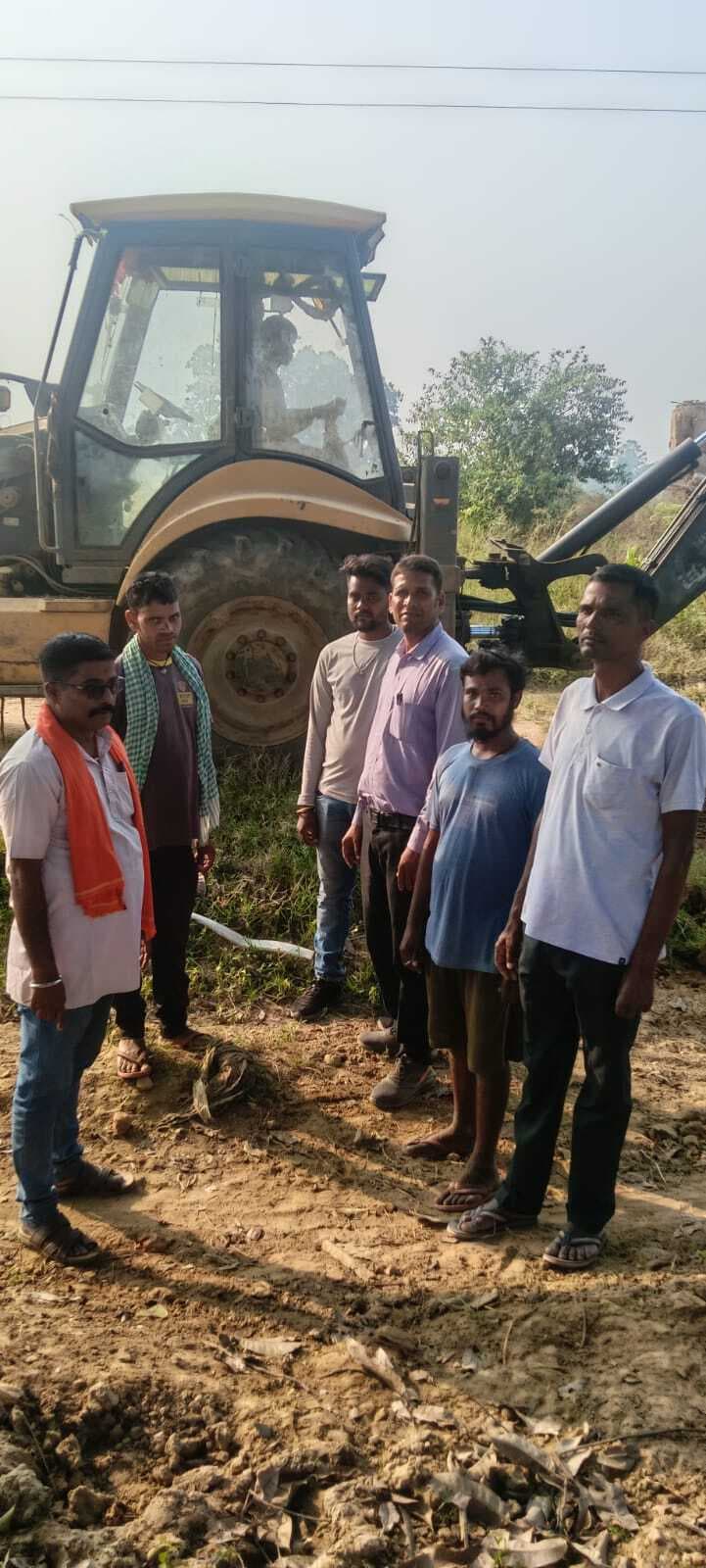 सांसद के सौजन्य से छठ घाटों की हुई सफाई