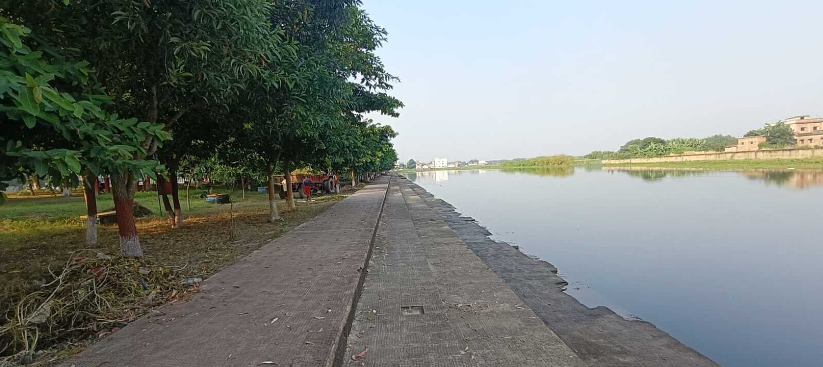 प्राकृतिक छठ घाट से पांच गुणा कृत्रिम छठ घाट पर छठव्रती करेंगे भगवान भास्कर की पूजा