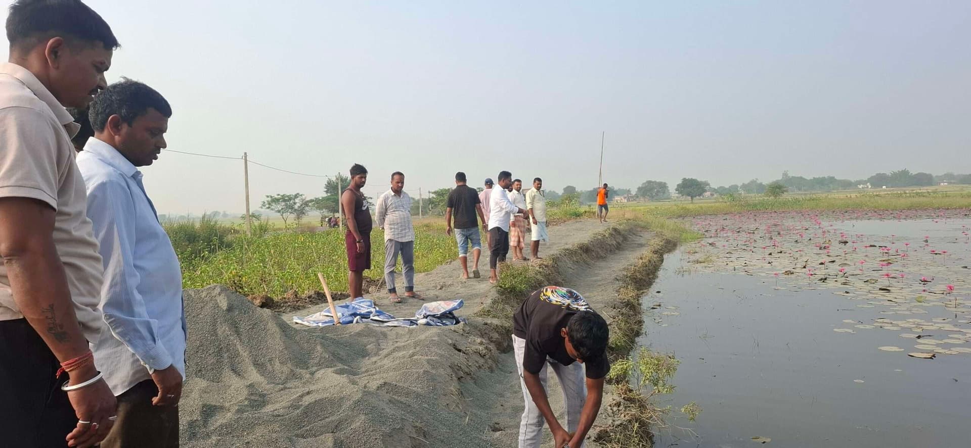 Giridih News: देवरी प्रखंड के छठ घाटों में चला सफाई अभियान