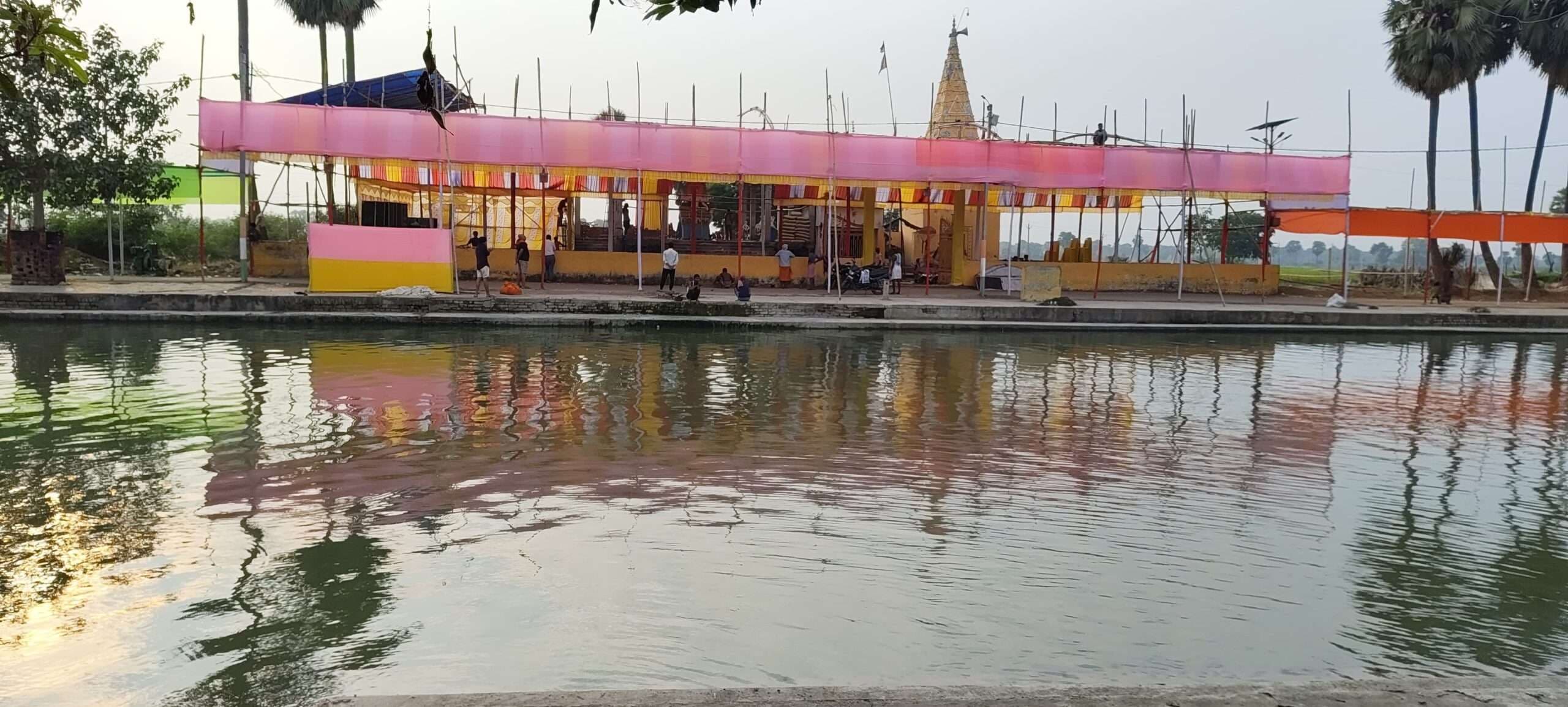 सज-धज कर तैयार हुआ कैलाश धाम मानपुर घाट, हजारों की संख्या में जुटेंगे श्रद्धालु