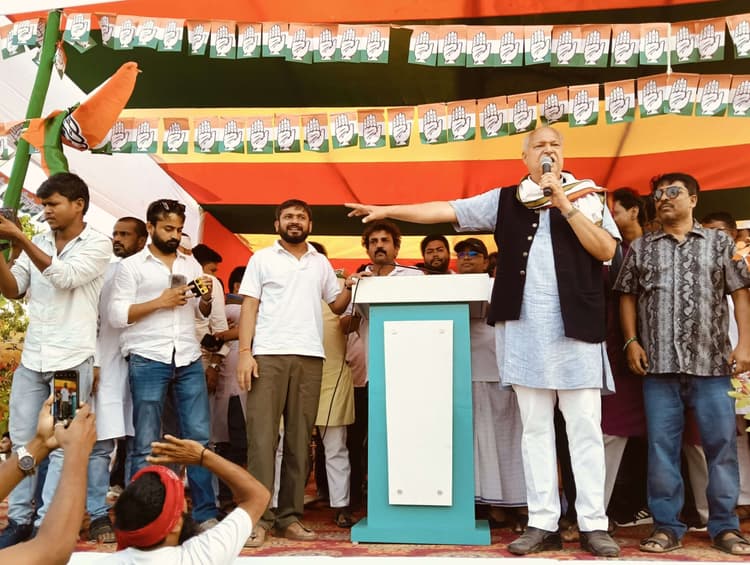 डबल इंजन की सरकार लोगों के अधिकार को चुरा रही : कन्हैया कुमार