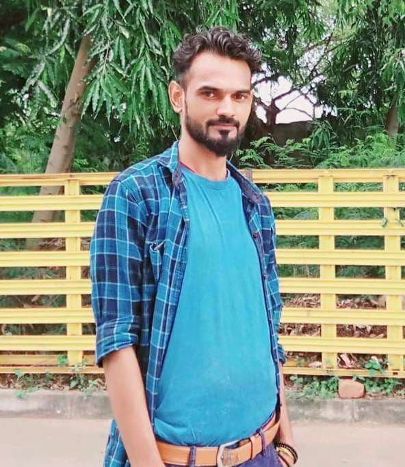 कुचायकोट में आग बुझाने के दौरान करेंट की चपेट में आने से युवक की गयी जान