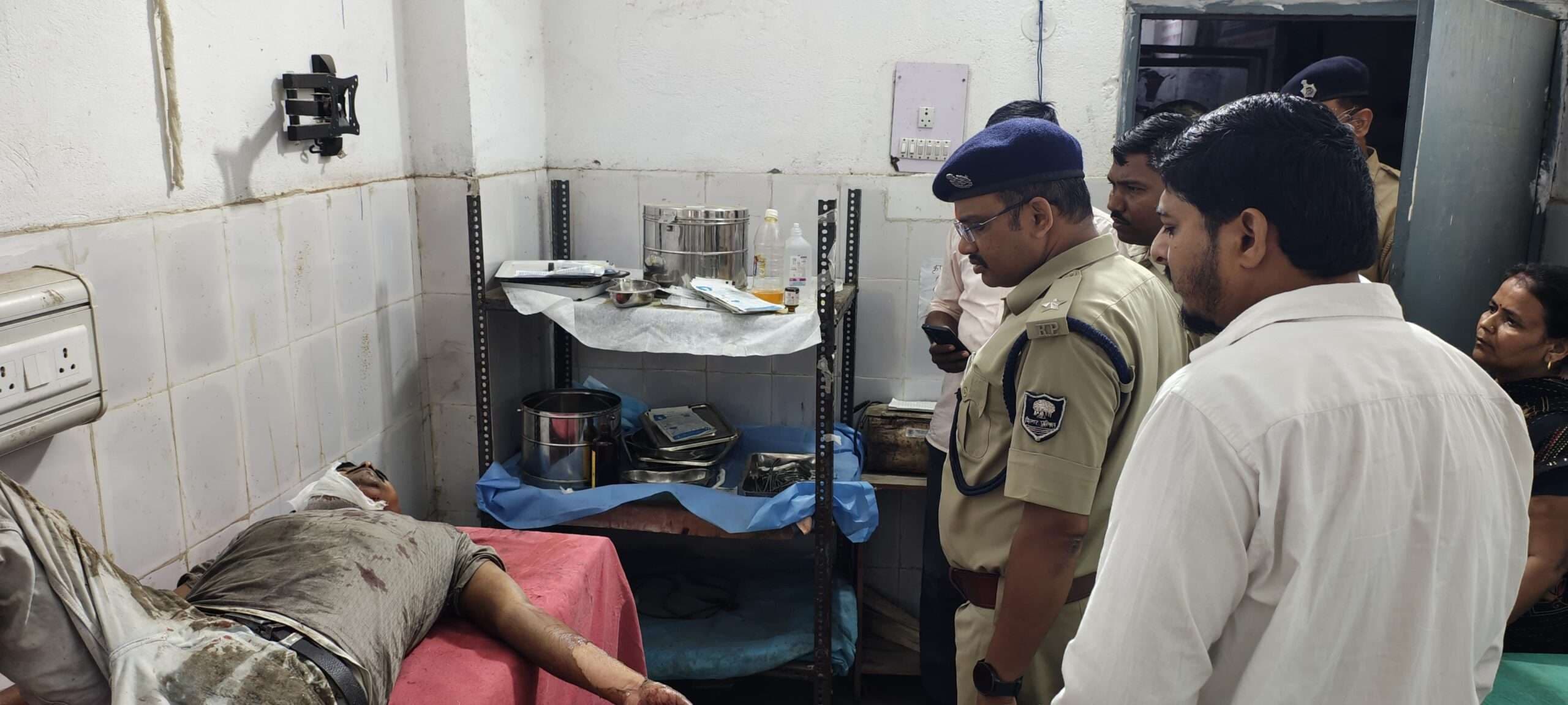 लिट्टी दुकान पर सब्जी को लेकर हिंसक झड़प