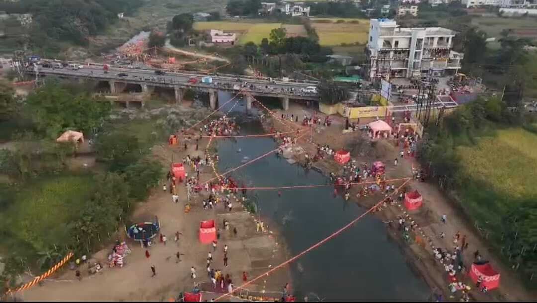 कांके क्षेत्र में लोक आस्था का पर्व छठ धूमधाम से मना