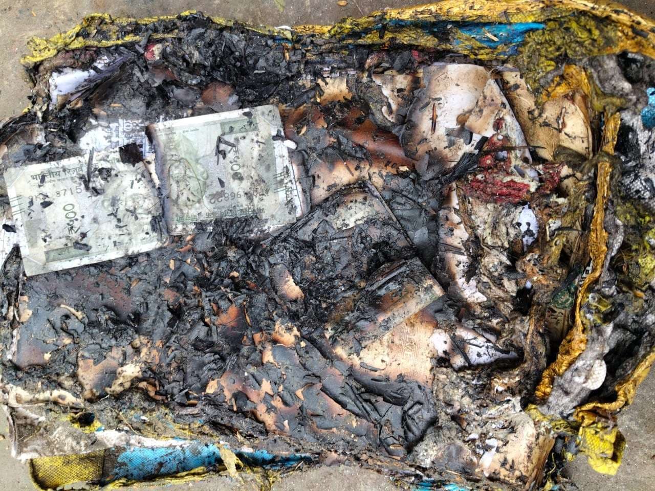 अगलगी में एक घर जला