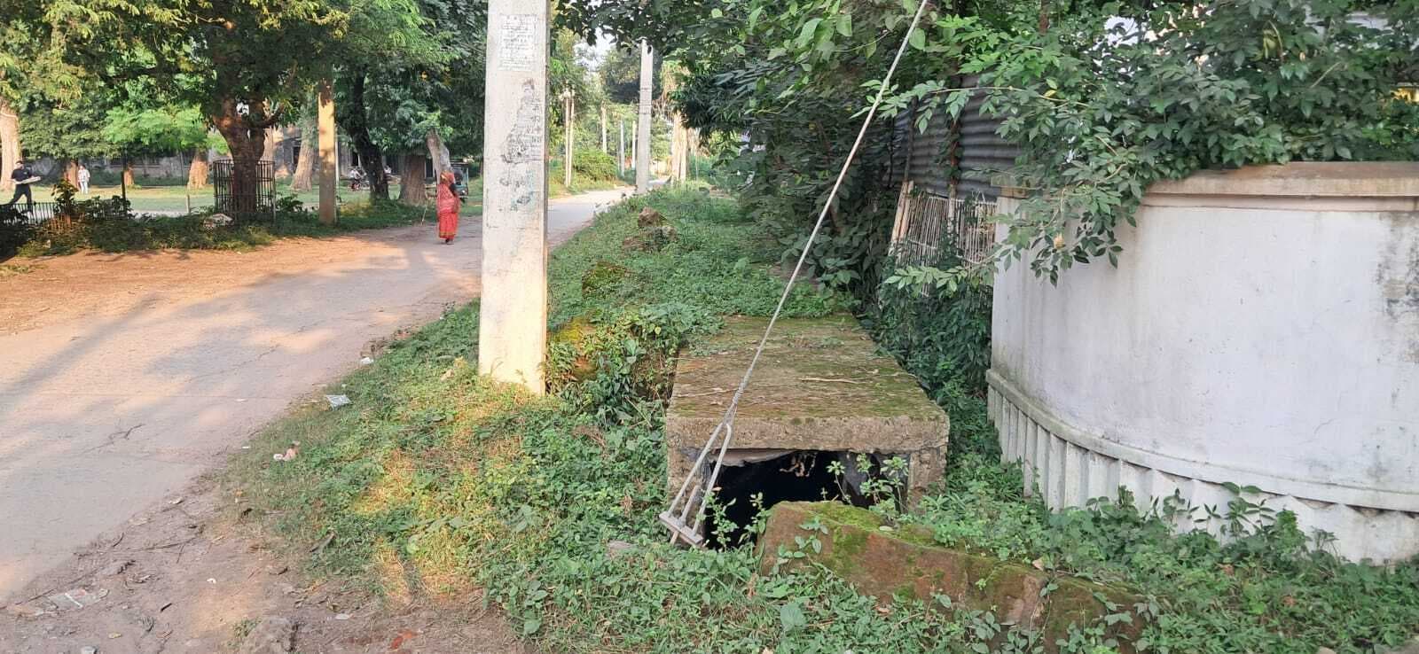 डालमियानगर में अधूरा नाला बना परेशानी की वजह, निर्माण पूरा कराने की मांग