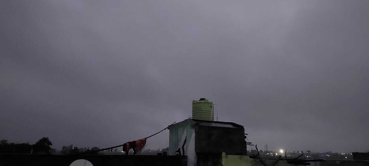 बेमौसम बारिश से किसानों की बढ़ी चिंता, कई फसलों को नुकसान होने की है संभावना