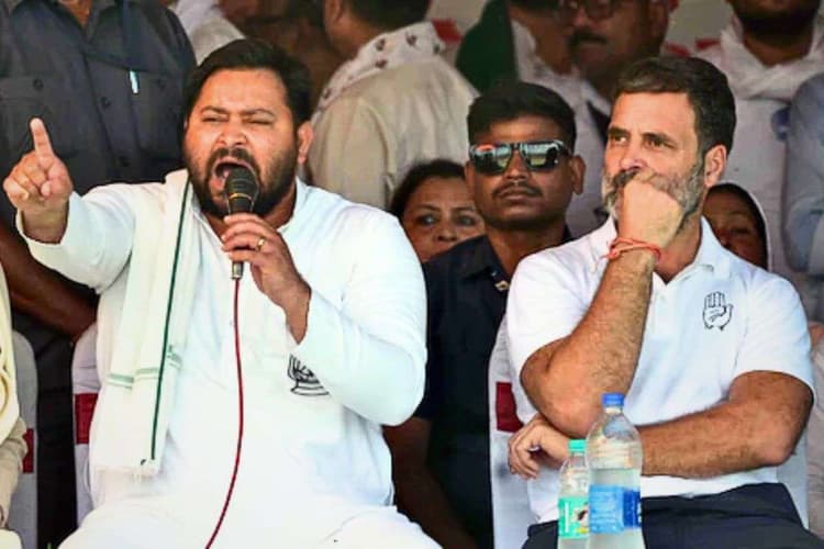 Bihar Election 2025: राजद-कांग्रेस में टिकट बंटवारे पर बवाल, दावेदारों की बगावत से लालू-तेजस्वी पर संकट
