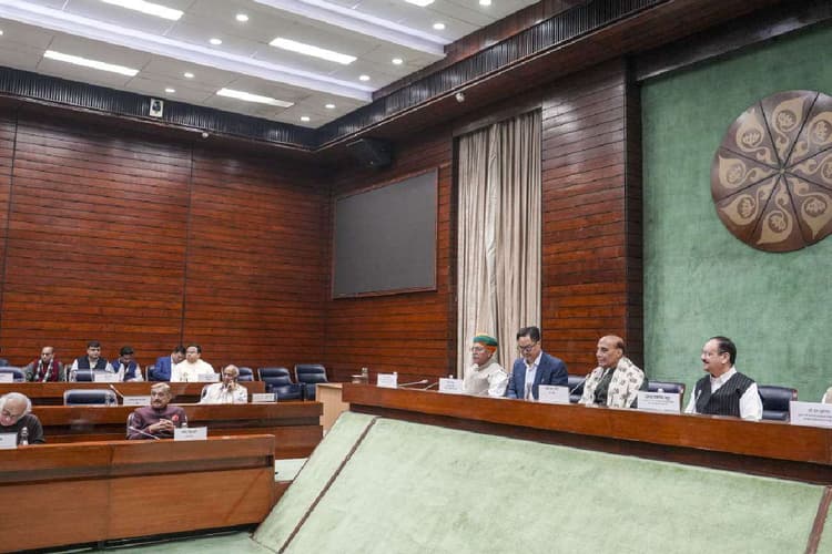 Atomic Energy Bill : परमाणु ऊर्जा विधेयक 2025 क्या है?