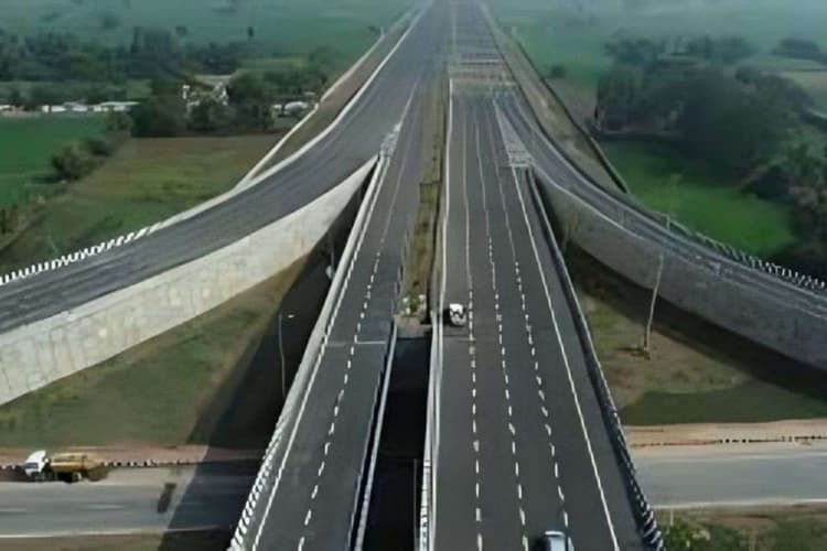 Expressway In Bihar: 1.18 लाख करोड़ के 5 बड़े एक्सप्रेसवे प्रोजेक्ट पर सुपरफास्ट काम शुरू, 2027 तक बदल जाएगा बिहार का ट्रैवल मैप