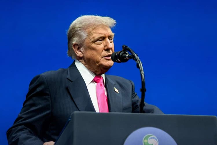 अमेरिका में थर्ड वर्ल्ड से माइग्रेशन पूरी तरह बंद होगा, ट्रंप के ऐलान से मचेगा हड़कंप, कौन-कौन से देश आएंगे लपेटे में?