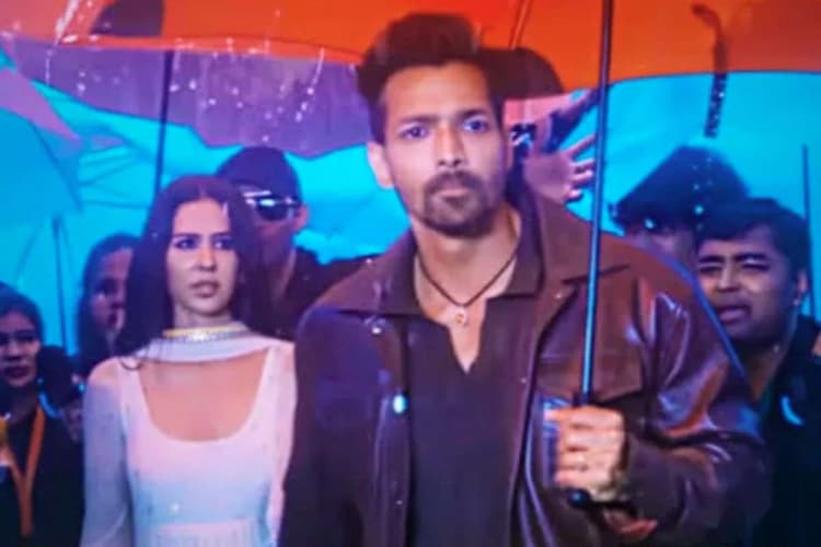 Ek Deewane Ki Deewaniyat Box Office Collection: 13वें दिन पास या फेल? हर्षवर्धन-सोनम की फिल्म का दर्शकों पर चढ़ा जूनून, बजट से दोगुनी हुई कमाई