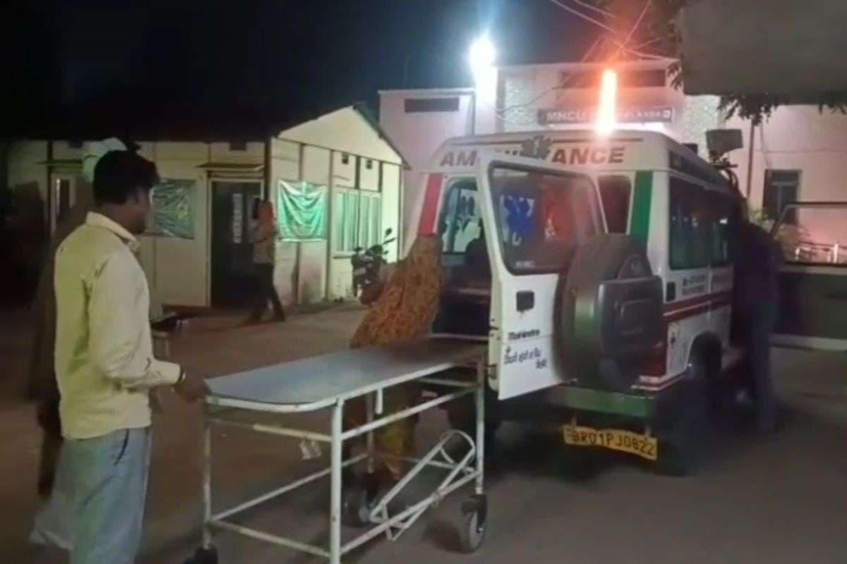 Bihar Crime: बिहार में दो पक्षों में फायरिंग, महिला के गले में लगी गोली