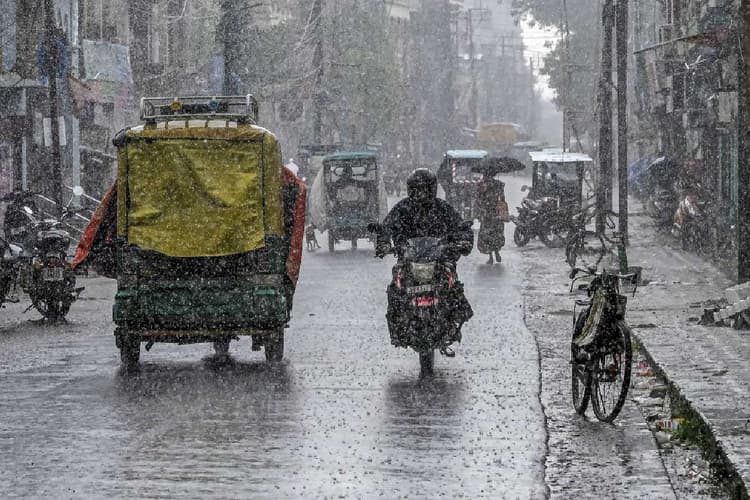 Kal ka Mausam : इन राज्यों में होगी बारिश, गिरेगा पारा, आया IMD का अलर्ट