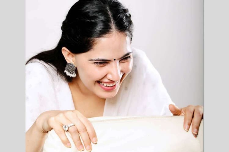 Jaya Kishori Quotes: ओवरथिंकिंग से छुटकारा पाने के लिये अपनाएं जया किशोरी के 5 टिप्स